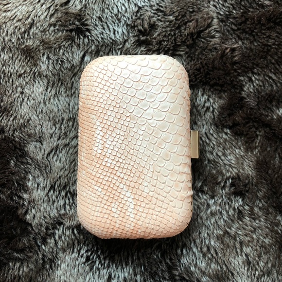 Pink/Gold Clutch - Picture 7 of 8